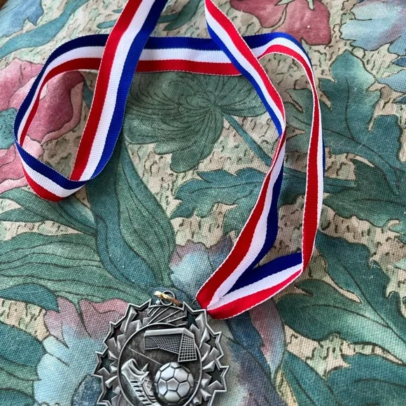 Medals - Picture 2 of 10